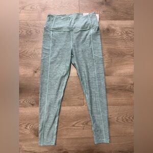 NWTS Women’s Victoria Secret High Rise Leggings size 10